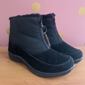 NWT- Propet Women's Hedy Insulated Winter Ankle Boot Black
